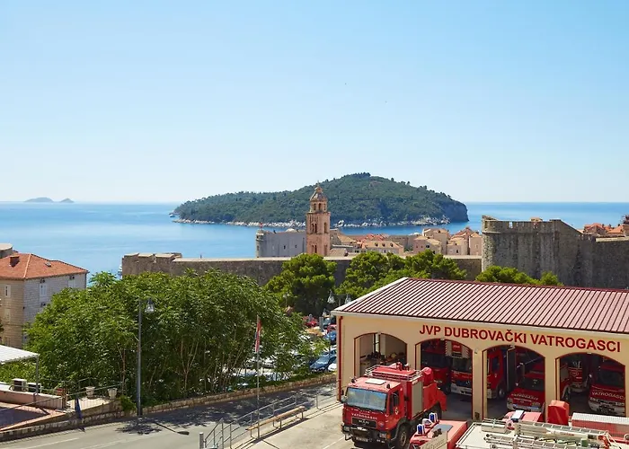 Casa de Férias Festina Lente