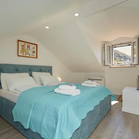 Festina Lente Holiday home *