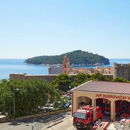 Festina Lente Dubrovnik