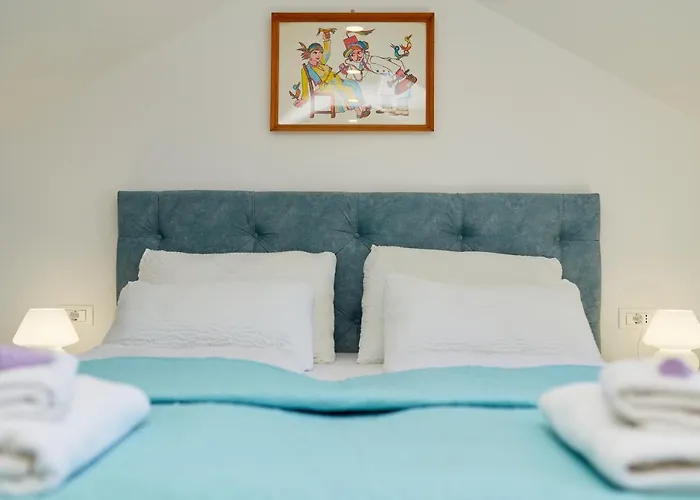 Holiday home Festina Lente