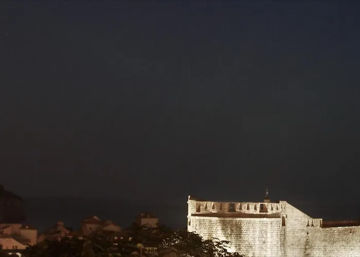Festina Lente Dubrovnik
